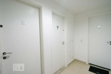 Apartamento para alugar com 81m², 3 quartos e 2 vagasHall de Entrada