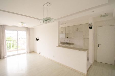 Sala de apartamento para alugar com 3 quartos, 81m² em Vila Isa, São Paulo