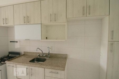 Apartamento para alugar com 81m², 3 quartos e 2 vagasCozinha - Armários