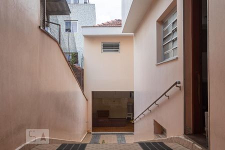 Casa à venda com 240m², 3 quartos e 6 vagas Casa à venda com 240m², 3 quartos e 6 vagasGaragem