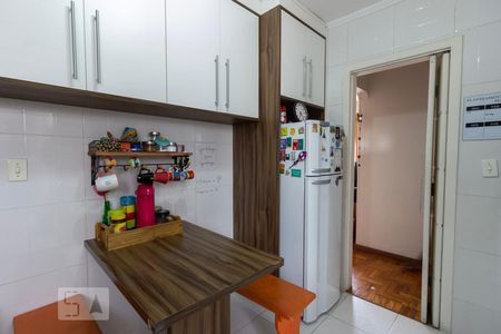 Apartamento à venda com 98m², 2 quartos e 1 vagaCozinha