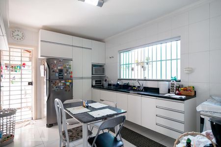 Casa à venda com 145m², 3 quartos e 3 vagasCozinha