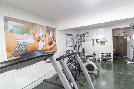 Apartamento para alugar com 83m², 2 quartos e 1 vaga Apartamento para alugar com 83m², 2 quartos e 1 vagaÁrea comum - Academia