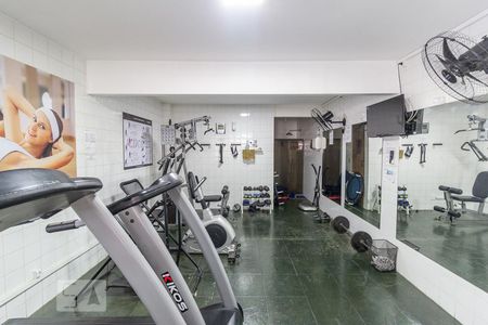 Apartamento para alugar com 83m², 2 quartos e 1 vaga Apartamento para alugar com 83m², 2 quartos e 1 vagaÁrea comum - Academia