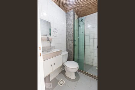 Apartamento para alugar com 83m², 2 quartos e 1 vaga Apartamento para alugar com 83m², 2 quartos e 1 vagaBanheiro