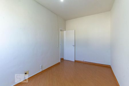 Apartamento à venda com 68m², 2 quartos e 1 vagaQuarto 2