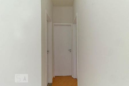 Apartamento à venda com 68m², 2 quartos e 1 vagaCorredor