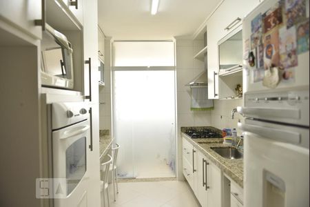Apartamento à venda com 59m², 2 quartos e 1 vagaCozinha