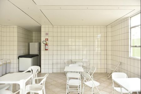 Apartamento à venda com 59m², 2 quartos e 1 vagaSalão de festas