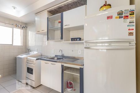 Apartamento para alugar com 45m², 2 quartos e 1 vaga Apartamento para alugar com 45m², 2 quartos e 1 vagaCozinha e Área de Serviço
