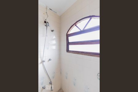 Casa para alugar com 360m², 6 quartos e 4 vagas Casa para alugar com 360m², 6 quartos e 4 vagasDetalhe banheiro