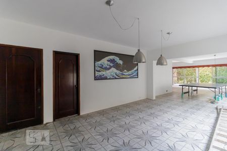 Casa para alugar com 6 quartos, 360m² em Artur Alvim, São Paulo