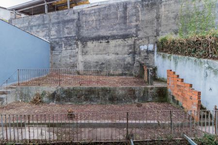 Casa para alugar com 360m², 6 quartos e 4 vagas Casa para alugar com 360m², 6 quartos e 4 vagasFundos