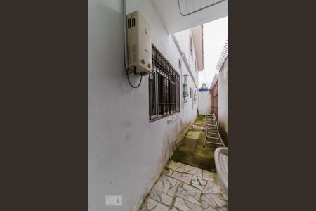 Casa para alugar com 360m², 6 quartos e 4 vagas Casa para alugar com 360m², 6 quartos e 4 vagasÁrea de Serviço