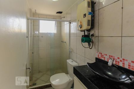 Banheiro de apartamento à venda com 2 quartos, 58m² em Itanhangá, Rio de Janeiro
