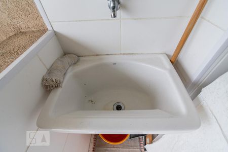 Apartamento à venda com 68m², 2 quartos e 1 vaga Apartamento à venda com 68m², 2 quartos e 1 vagaCozinha e Área de Serviço - Tanque