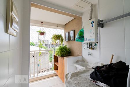 Apartamento à venda com 68m², 2 quartos e 1 vaga Apartamento à venda com 68m², 2 quartos e 1 vagaCozinha e Área de Serviço