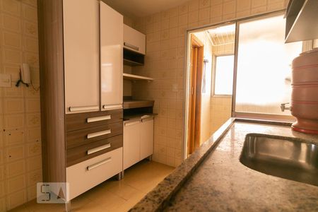 Apartamento para alugar com 56m², 2 quartos e 1 vagaCozinha