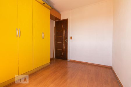 Quarto 1 de apartamento para alugar com 2 quartos, 56m² em Vila Esperança, São Paulo