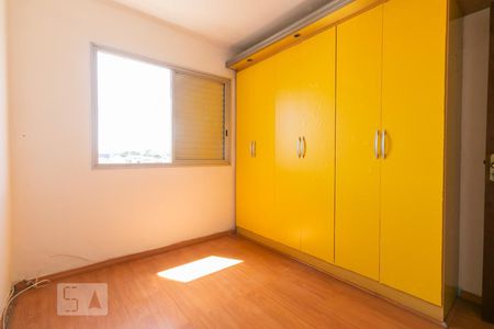 Quarto 1 de apartamento para alugar com 2 quartos, 56m² em Vila Esperança, São Paulo