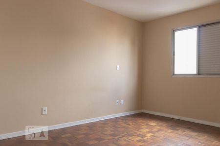 Apartamento à venda com 202m², 3 quartos e 1 vaga Apartamento à venda com 202m², 3 quartos e 1 vagaQuarto 2