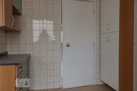 Apartamento à venda com 202m², 3 quartos e 1 vaga Apartamento à venda com 202m², 3 quartos e 1 vagaCozinha