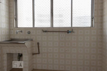 Apartamento à venda com 202m², 3 quartos e 1 vaga Apartamento à venda com 202m², 3 quartos e 1 vagaÁrea de Serviço