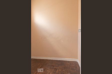 Apartamento à venda com 202m², 3 quartos e 1 vaga Apartamento à venda com 202m², 3 quartos e 1 vagaQuarto de Serviço