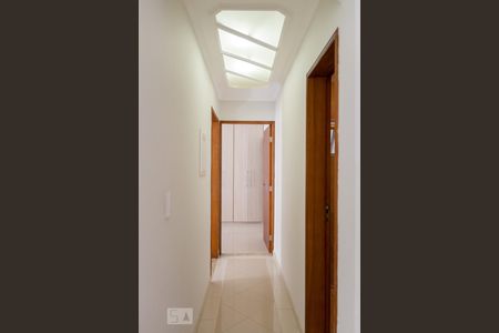 Corredor de apartamento para alugar com 2 quartos, 150m² em Boa Vista, São Caetano do Sul