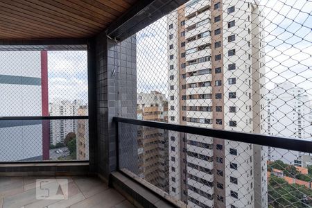 Varanda de apartamento para alugar com 2 quartos, 70m² em Cerqueira César, São Paulo