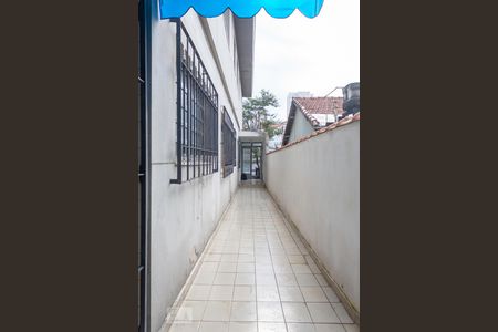 Casa à venda com 250m², 3 quartos e 7 vagasCorredor Externo