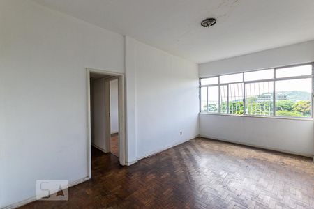 Sala de apartamento para alugar com 2 quartos, 80m² em Ingá, Niterói