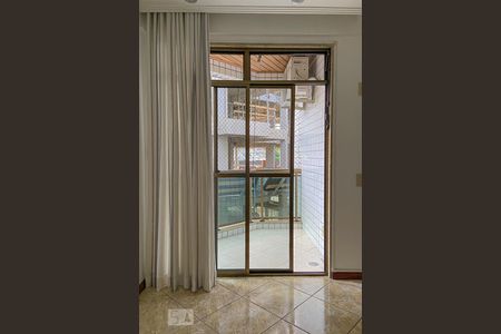 Sala de apartamento à venda com 2 quartos, 76m² em Vila da Penha, Rio de Janeiro