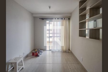 Sala de apartamento para alugar com 1 quarto, 70m² em Cambuci, São Paulo