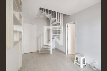 Sala de apartamento para alugar com 1 quarto, 70m² em Cambuci, São Paulo