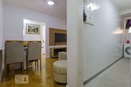 Entrada de apartamento à venda com 2 quartos, 65m² em Liberdade, São Paulo