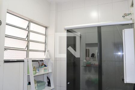 Banheiro de apartamento para alugar com 1 quarto, 50m² em Bela Vista, São Paulo