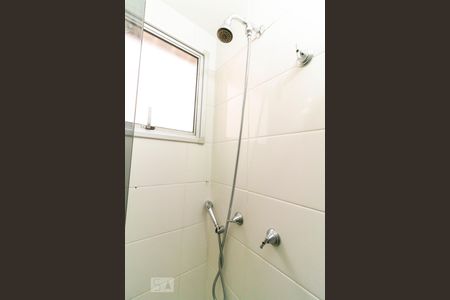 Apartamento para alugar com 47m², 2 quartos e 1 vagaChuveiro