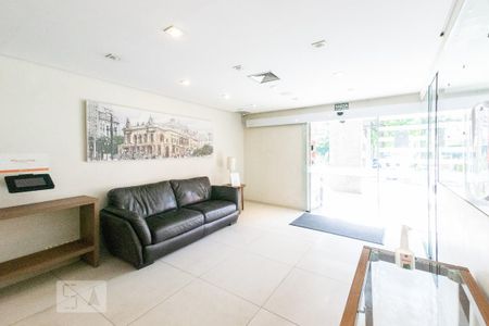 Apartamento à venda com 40m², 1 quarto e 1 vaga Apartamento à venda com 40m², 1 quarto e 1 vagaHall