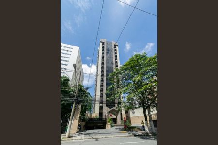 Apartamento à venda com 40m², 1 quarto e 1 vaga Apartamento à venda com 40m², 1 quarto e 1 vagaFachada