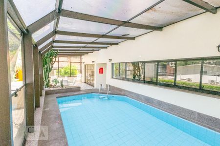 Apartamento à venda com 40m², 1 quarto e 1 vaga Apartamento à venda com 40m², 1 quarto e 1 vagaPiscina