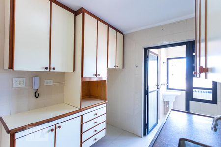 Apartamento à venda com 70m², 2 quartos e 1 vagaCozinha
