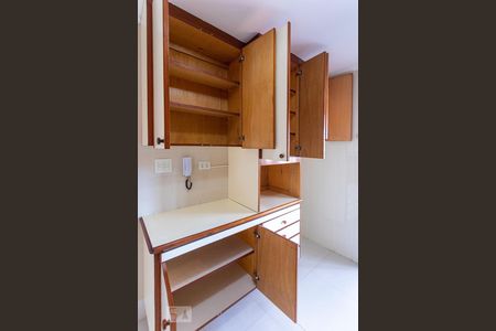 Apartamento à venda com 70m², 2 quartos e 1 vagaCozinha