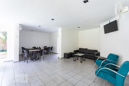 Apartamento à venda com 70m², 2 quartos e 1 vagaÁrea comum - Salão de festas