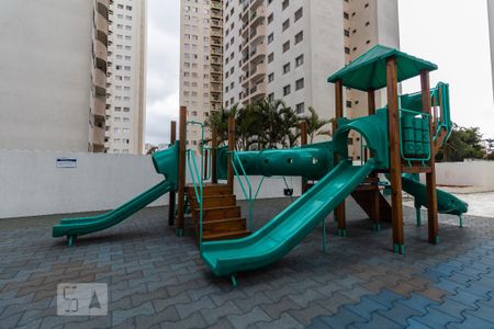 Apartamento à venda com 65m², 3 quartos e 1 vaga Apartamento à venda com 65m², 3 quartos e 1 vagaPlayground - Condomínio