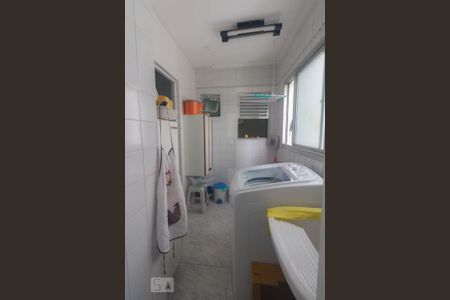 Apartamento à venda com 65m², 3 quartos e 1 vaga Apartamento à venda com 65m², 3 quartos e 1 vagaÁrea de Serviço