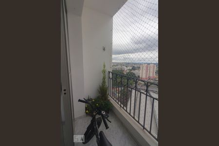 Sacada de apartamento à venda com 3 quartos, 65m² em Jardim Itapeva, São Paulo