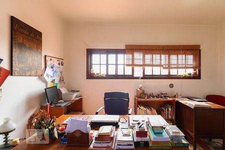 Casa à venda com 170m², 3 quartos e 2 vagasQuarto 3