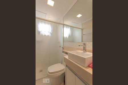 Banheiro de apartamento para alugar com 2 quartos, 48m² em Vila Carminha, Campinas