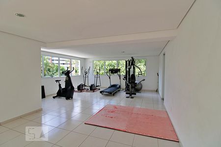 Apartamento para alugar com 58m², 1 quarto e 2 vagas Apartamento para alugar com 58m², 1 quarto e 2 vagasÁrea Comum - Academia